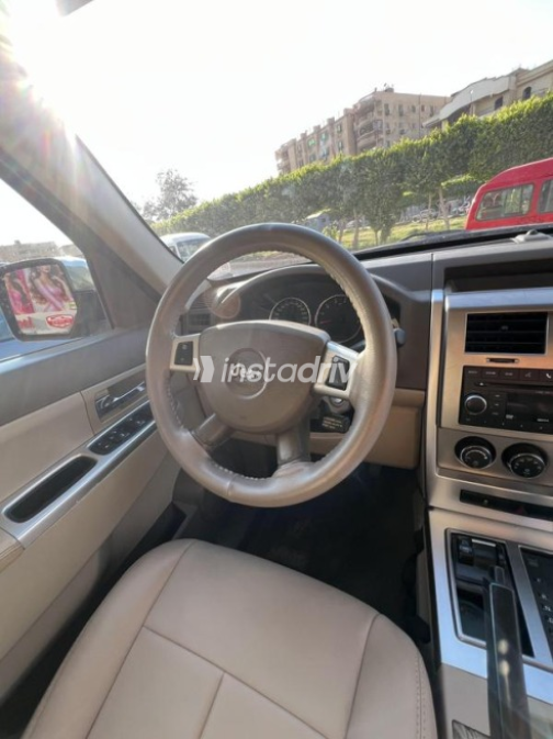 Jeep Cherokee 2010 Black Automatic Used for Sale in 6 October - 6
