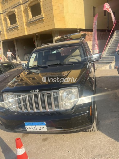 Jeep Cherokee 2010 Black Automatic Used for Sale in 6 October - 9