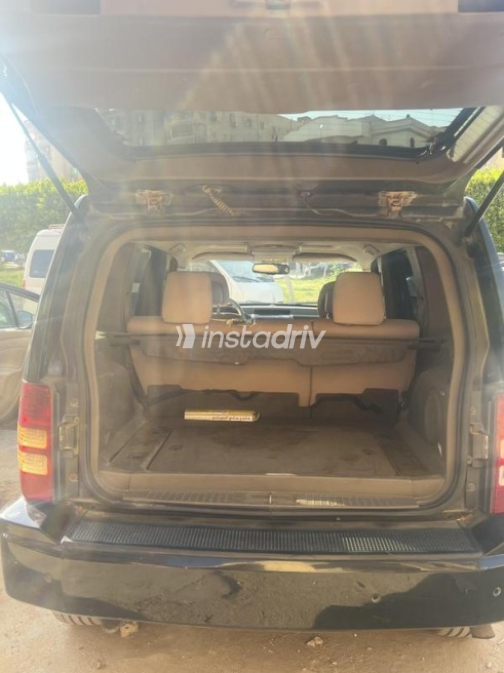 Jeep Cherokee 2010 Black Automatic Used for Sale in 6 October - 10