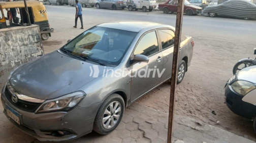 Byd F3 2022 White Automatic Used for Sale in Greater Cairo ( Cairo + Giza) - 4
