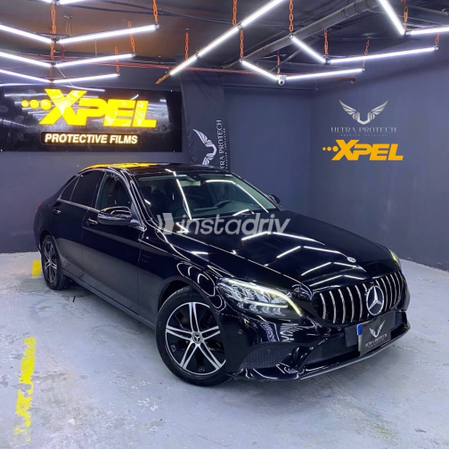 Mercedes C 180 2020 Black Automatic Used for Sale in Cairo - 3