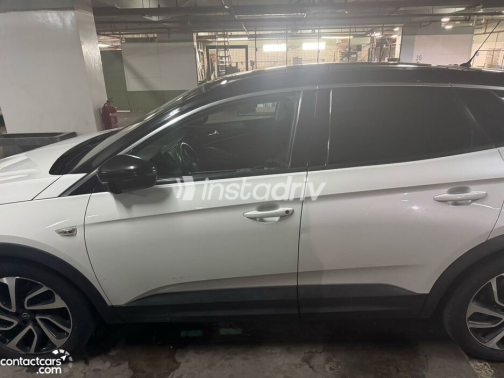 Opel Grandland 2020 White Automatic Used for Sale in Nasr city - 5