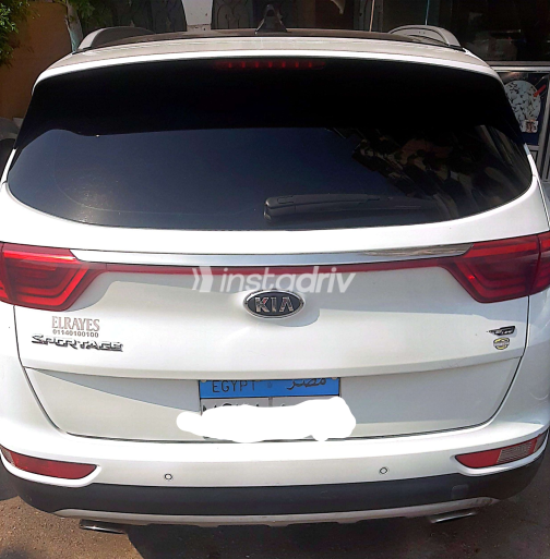 Kia Sportage 2019 White Automatic Used for Sale in Port Said - 6