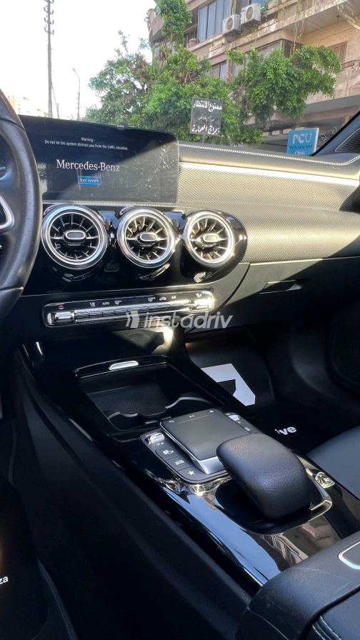 Mercedes CLA 200 2022 Red Automatic Used for Sale in Heliopolis - 9