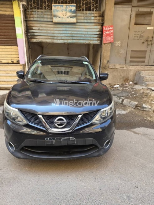 Nissan Qashqai 2017 Black Automatic Used for Sale in Hadayeq El Zeitoun - 1