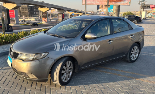 Kia Cerato 2011 Bronze Automatic Used for Sale in Giza - 9