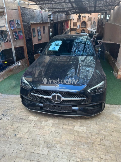 Mercedes C 180 2022 Black Automatic Used for Sale in Giza - 4