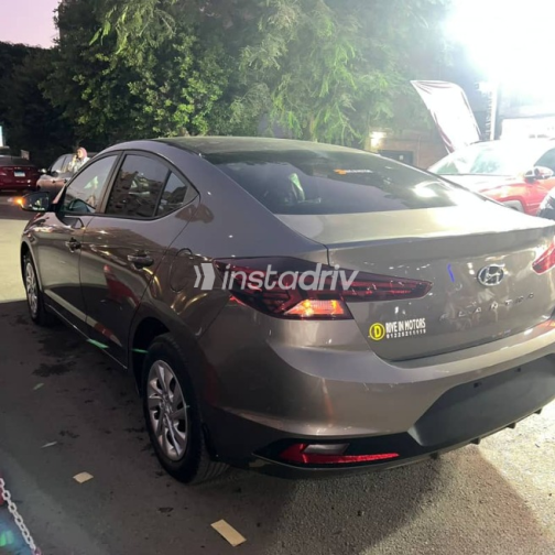 Hyundai Elantra 2027 Brown Automatic New for Sale in Nasr city - 7