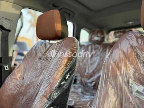شيرى تيجو 8 برو اى بلس 2027 رمادي أوتوماتيك جديدة للبيع في مدينة نصر - 4