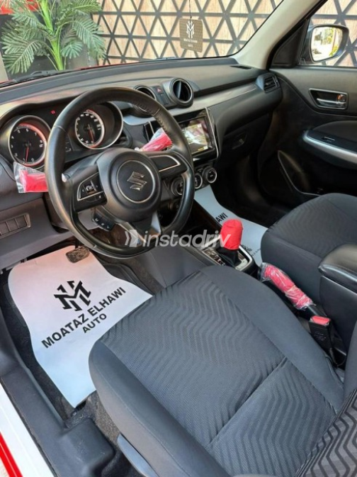 Suzuki Swift 2024 Red Automatic Used for Sale in Nasr city - 2