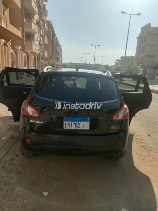 Nissan Qashqai 2014 Black Automatic Used for Sale in Al Shorouk - 2