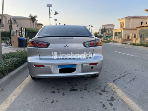 Mitsubishi Lancer 2018 Silver Automatic Used for Sale in Cairo - 2