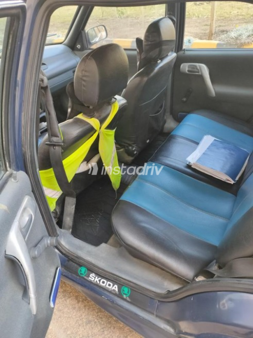 Skoda Felicia 1997 Dark Blue Manual Used for Sale in Kafr el-Sheikh - 5