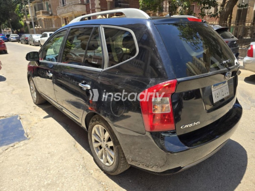 Kia Carens 2013 Black Automatic Used for Sale in Heliopolis - 6