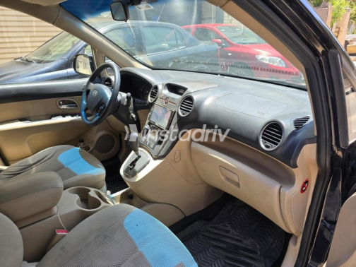 Kia Carens 2013 Black Automatic Used for Sale in Heliopolis - 7