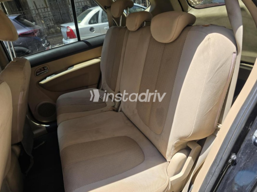 Kia Carens 2013 Black Automatic Used for Sale in Heliopolis - 8