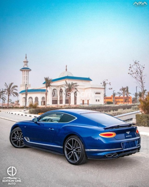 Bentley Continental GT 2021 Dark Blue Automatic Used for Sale in Sheikh Zayed City - 3