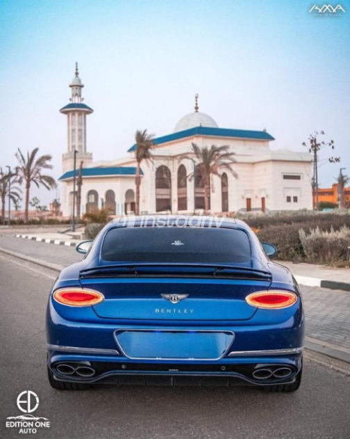 Bentley Continental GT 2021 Dark Blue Automatic Used for Sale in Sheikh Zayed City - 4
