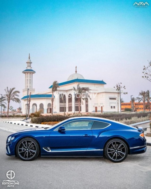 Bentley Continental GT 2021 Dark Blue Automatic Used for Sale in Sheikh Zayed City - 5
