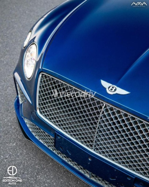 Bentley Continental GT 2021 Dark Blue Automatic Used for Sale in Sheikh Zayed City - 6