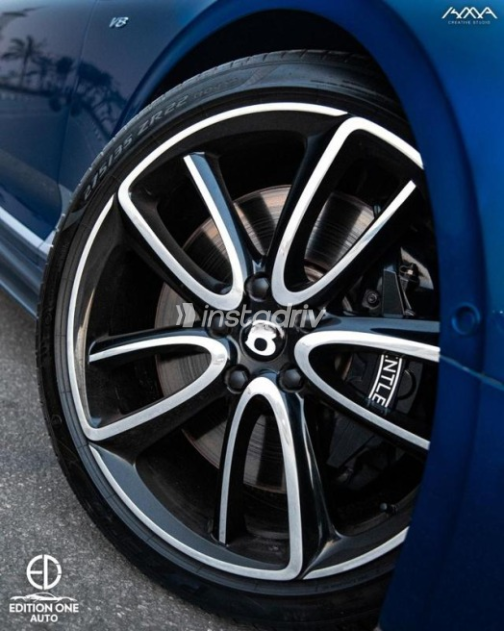 Bentley Continental GT 2021 Dark Blue Automatic Used for Sale in Sheikh Zayed City - 8