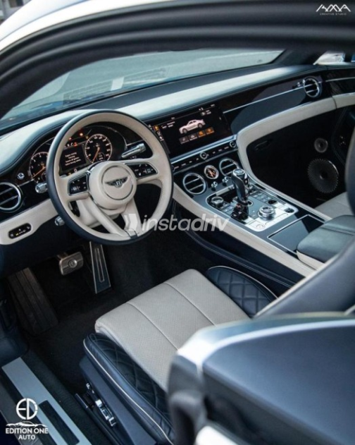 Bentley Continental GT 2021 Dark Blue Automatic Used for Sale in Sheikh Zayed City - 10