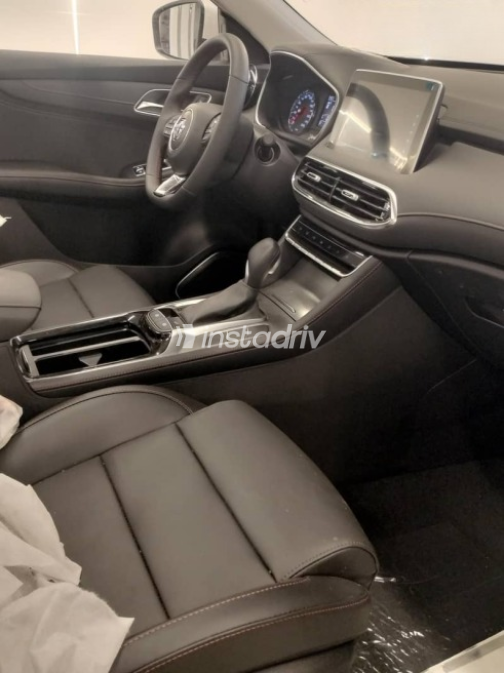 MG HS 2024 White Automatic New for Sale in Cairo - 9