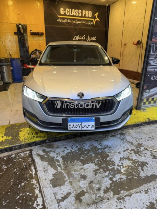 سكودا اوكتافيا A8 2024 أبيض أوتوماتيك مستعملة للبيع في القاهرة الكبرى ( القاهرة - الجيزة) - 2