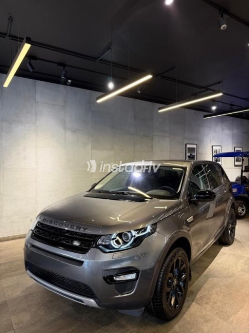 Land Rover Discovery sport 2017 Silver Automatic Used for Sale in Nasr city - 1