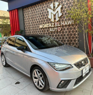 Seat Ibiza 2020 Silver Automatic Used for Sale in Cairo