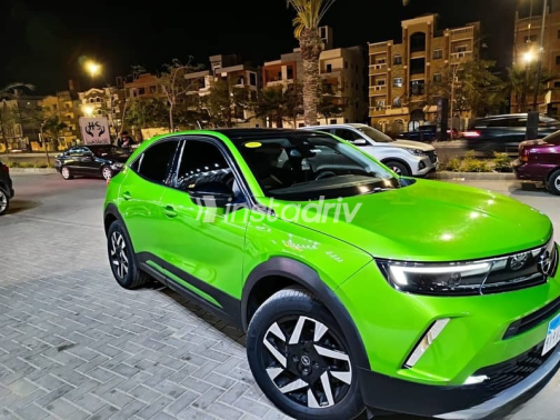 Opel Mokka 2022 Green Automatic Used for Sale in Giza - 10