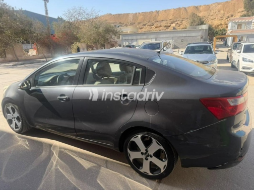 Kia Rio 2014 Bronze Automatic Used for Sale in Giza - 3
