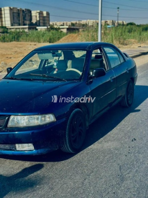 ميتسوبيشي لانسر 2000 أزرق غامق يدوي مستعملة للبيع في القاهرة - 1
