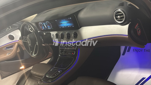 مرسيدس E 200 2022 رمادي أوتوماتيك مستعملة للبيع في القاهرة - 2