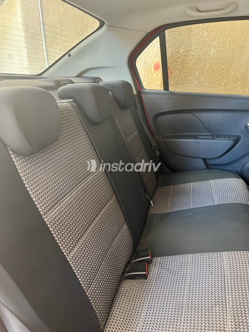 Renault Logan 2016 White Manual Used for Sale in Maadi - 3