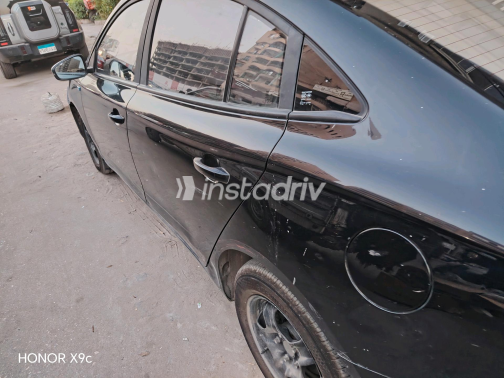 ام جى 5 2022 أسود CVT مستعملة للبيع في القاهرة - 3