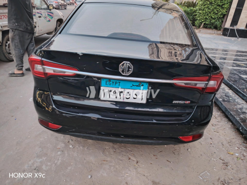 ام جى 5 2022 أسود CVT مستعملة للبيع في القاهرة - 5