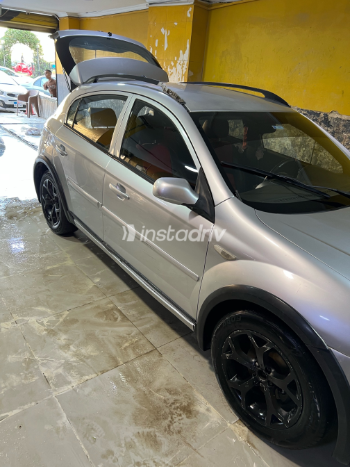 Brilliance FRV Cross 2013 Silver Automatic Used for Sale in Giza - 3
