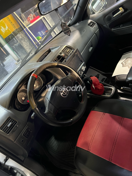 Brilliance FRV Cross 2013 Silver Automatic Used for Sale in Giza - 4