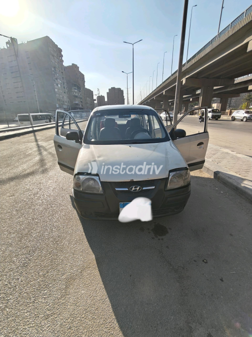 Hyundai Atos 2011 Gold Manual Used for Sale in El Haram - 1