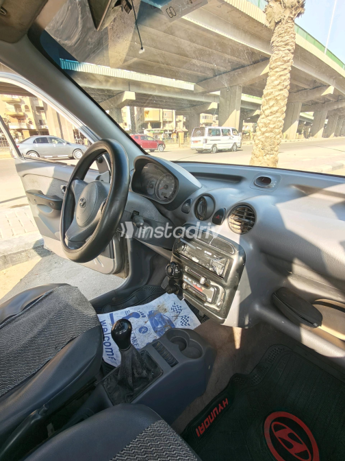 Hyundai Atos 2011 Gold Manual Used for Sale in El Haram - 3