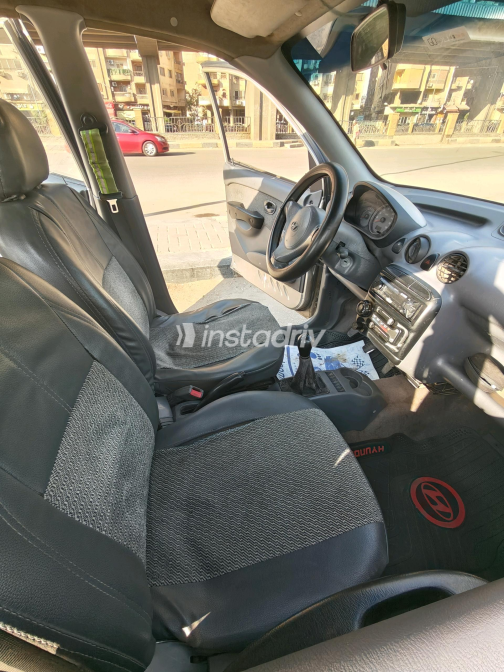 Hyundai Atos 2011 Gold Manual Used for Sale in El Haram - 4