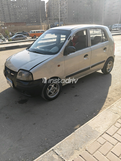 Hyundai Atos 2011 Gold Manual Used for Sale in El Haram - 5