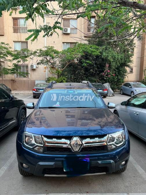 Renault Duster 2018 Blue Automatic Used for Sale in Madinaty - 6