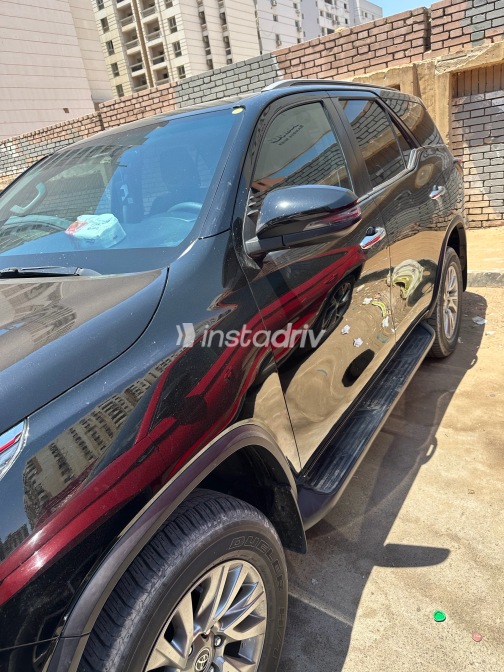 Toyota Fortuner 2023 Black Automatic Used for Sale in Cairo - 4