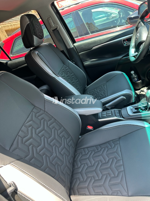 Toyota Fortuner 2023 Black Automatic Used for Sale in Cairo - 5