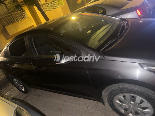 Hyundai Accent HCI 2021 Gray Automatic Used for Sale in Madinaty - 2