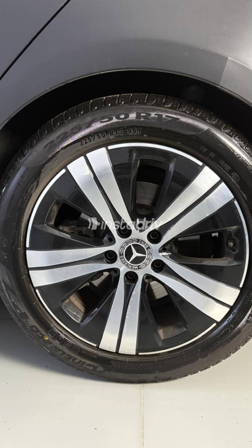 Mercedes C 180 2022 Gray Automatic Used for Sale in Heliopolis - 2