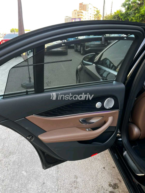 Mercedes E 200 2021 Black Automatic Used for Sale in Heliopolis - 9