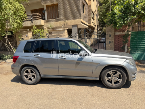 مرسيدس GLK 250 2014 فضي أوتوماتيك مستعملة للبيع في الجيزة - 2
